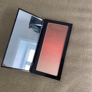Kevyn Aucoin The Neo-Bronzer in Siena Warm Coral